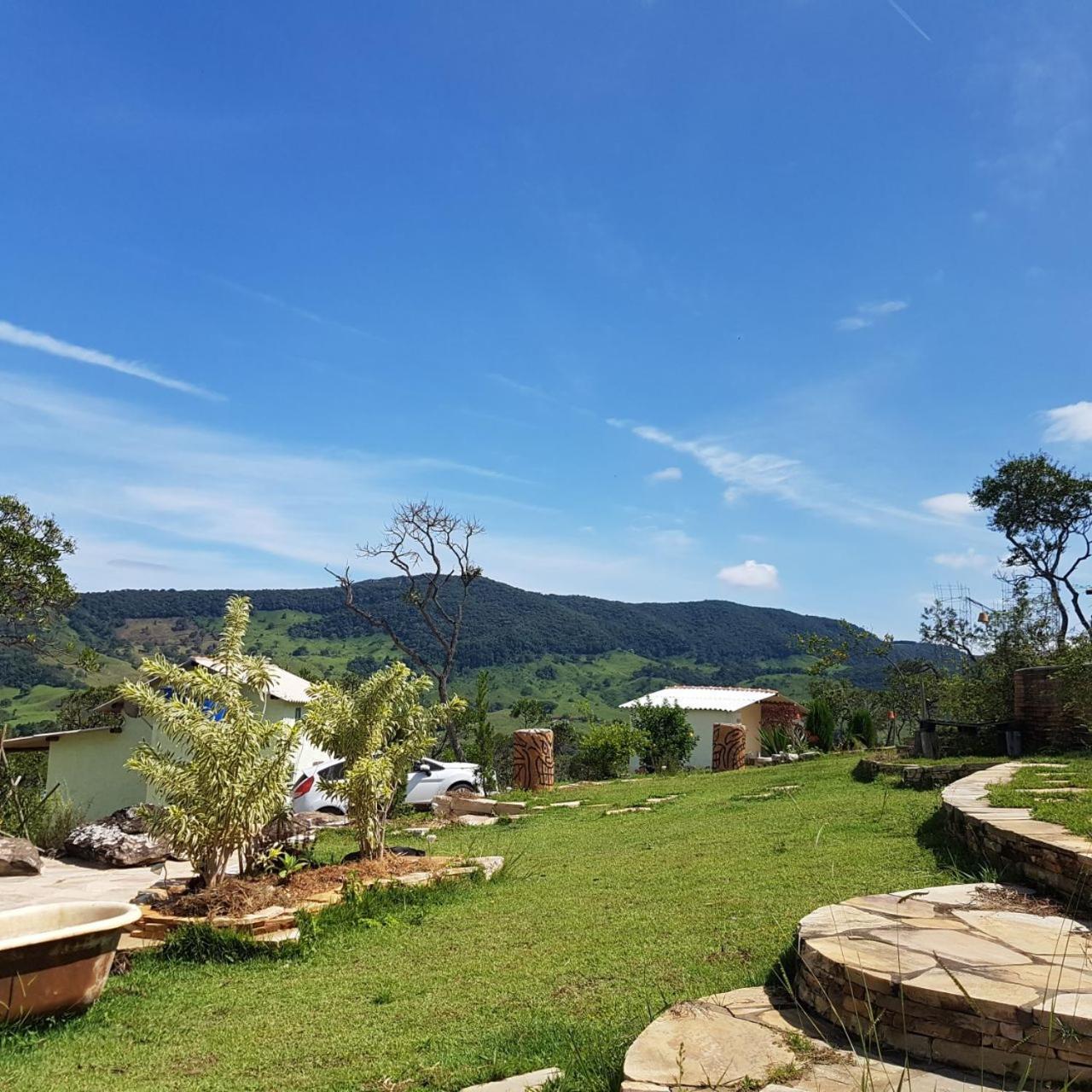 Pousada Chale Da Montanha Sao Thome Das Letras เซาโตเมตัสเลตราส ภายนอก รูปภาพ